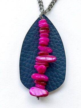 🆕 Gemstones and Faux Leather Pendant Necklace-Stainless Steel
